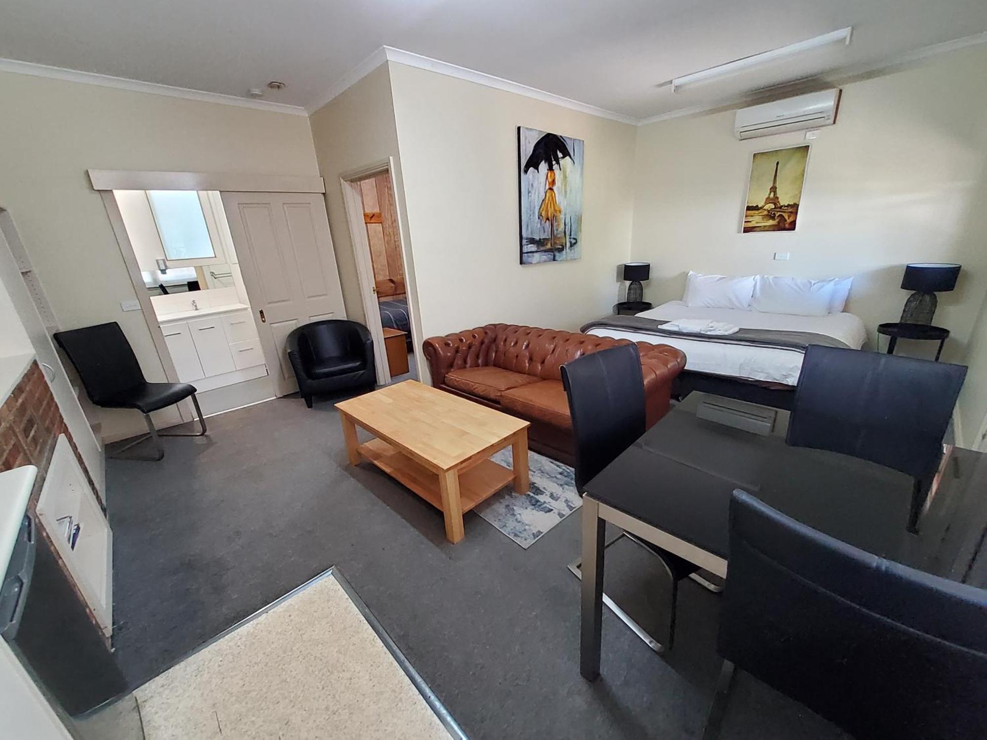 Coach House Inn Брайт Екстер'єр фото