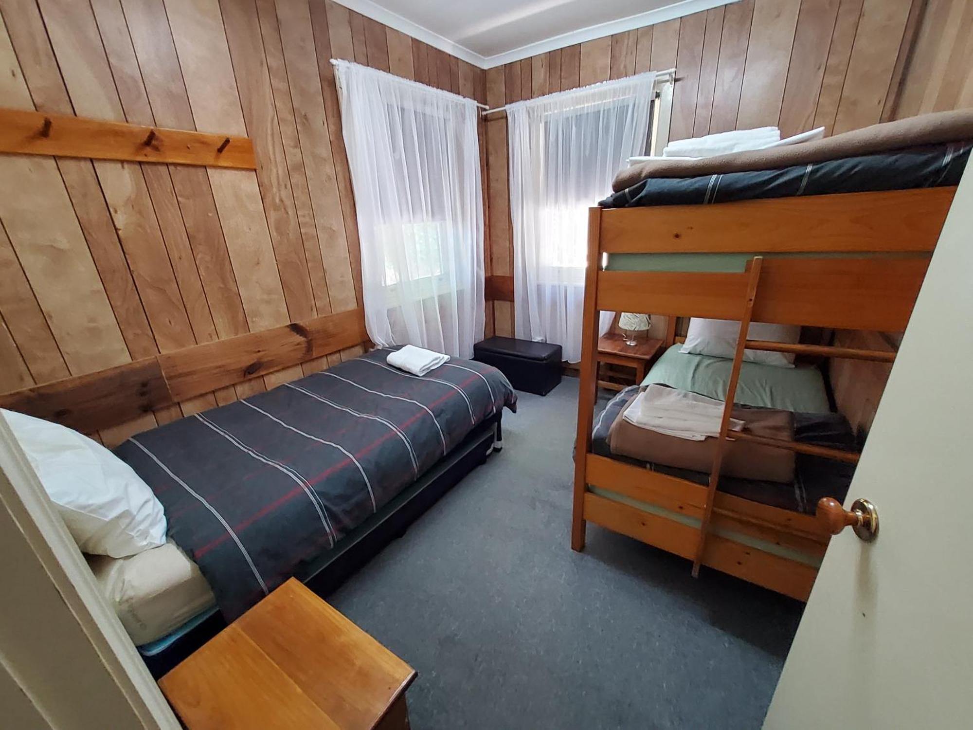 Coach House Inn Брайт Екстер'єр фото